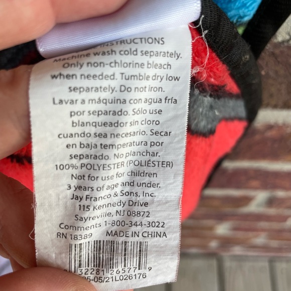 Kid’s The Avengers Marvel Fleece Throw Blanket 45”x60” - Picture 13 of 13